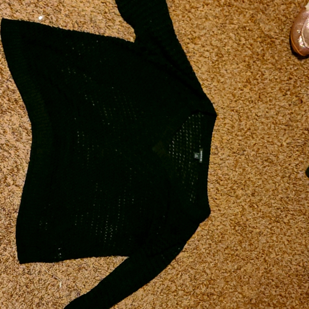 Black crop top NWOT